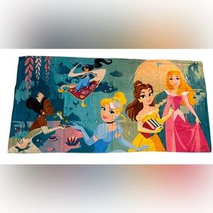 Disney Princesses Towel Tiana Jasmine Cinderella Belle Aurora NWT